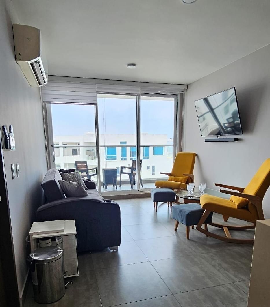 Elessa Beachfront Ocean Views In Morros