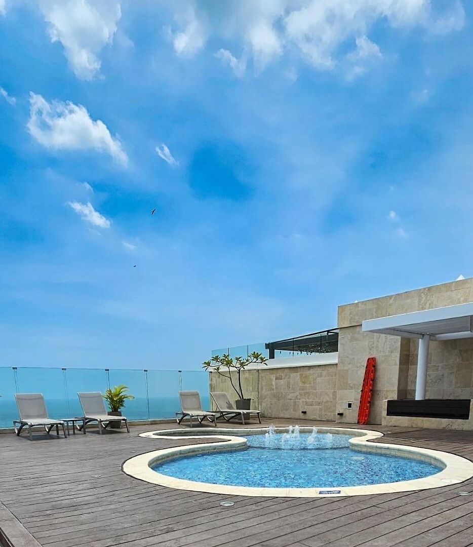 Elessa Beachfront Ocean Views In Morros Cartagena