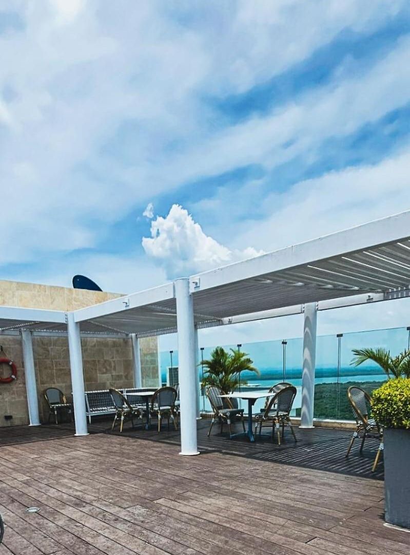 Elessa Beachfront Ocean Views In Morros Apartamento *